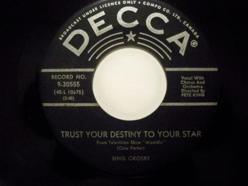 Bing Crosby - Trust Your Destiny To Your Star / Gigi (7", Single) (Very Good (VG))