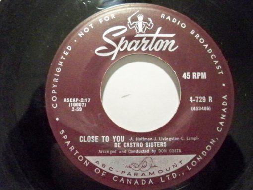 The De Castro Sisters - Close To You / With My Eyes Wide Open (7", Single) (Very Good (VG))