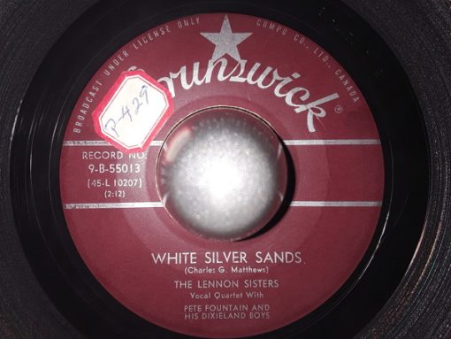 The Lennon Sisters - White Silver Sands / One Day A Little Girl (7", Single) (Very Good Plus (VG+))