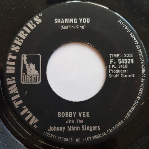 Bobby Vee - Run To Him / Sharing You (7", Single) (Near Mint (NM or M-))