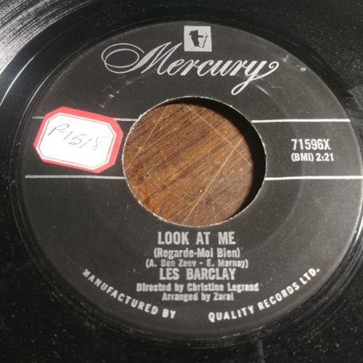 Les Barclay - Look At Me (Regarde-Moi Bien) / Down By The Riverside (Qu'l Fäit Bon Vivre) (7", Single) (Very Good Plus (VG+))