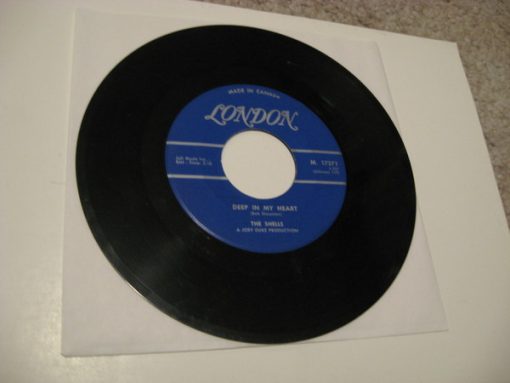 The Shells - Deep In My Heart / (It's A) Happy Holiday (7", Single) (Very Good Plus (VG+))