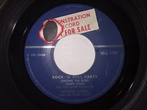 Winifred Atwell - Rock 'N Roll Party (7", Single) (Very Good Plus (VG+))