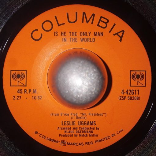 Leslie Uggams - Is He The Only Man In The World / Each And Ev'ry Day (7", Single) (Very Good Plus (VG+))