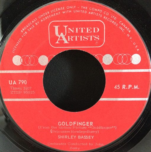 Shirley Bassey - Goldfinger / Strange How Love Can Be (7", Single) (Very Good Plus (VG+))