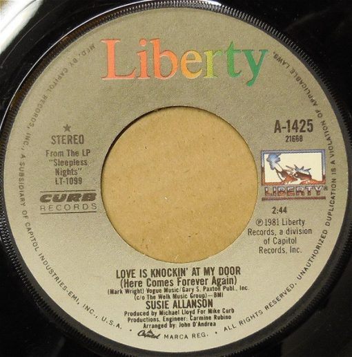 Susie Allanson - Love Is Knockin' At My Door (7", Single) (Very Good Plus (VG+))